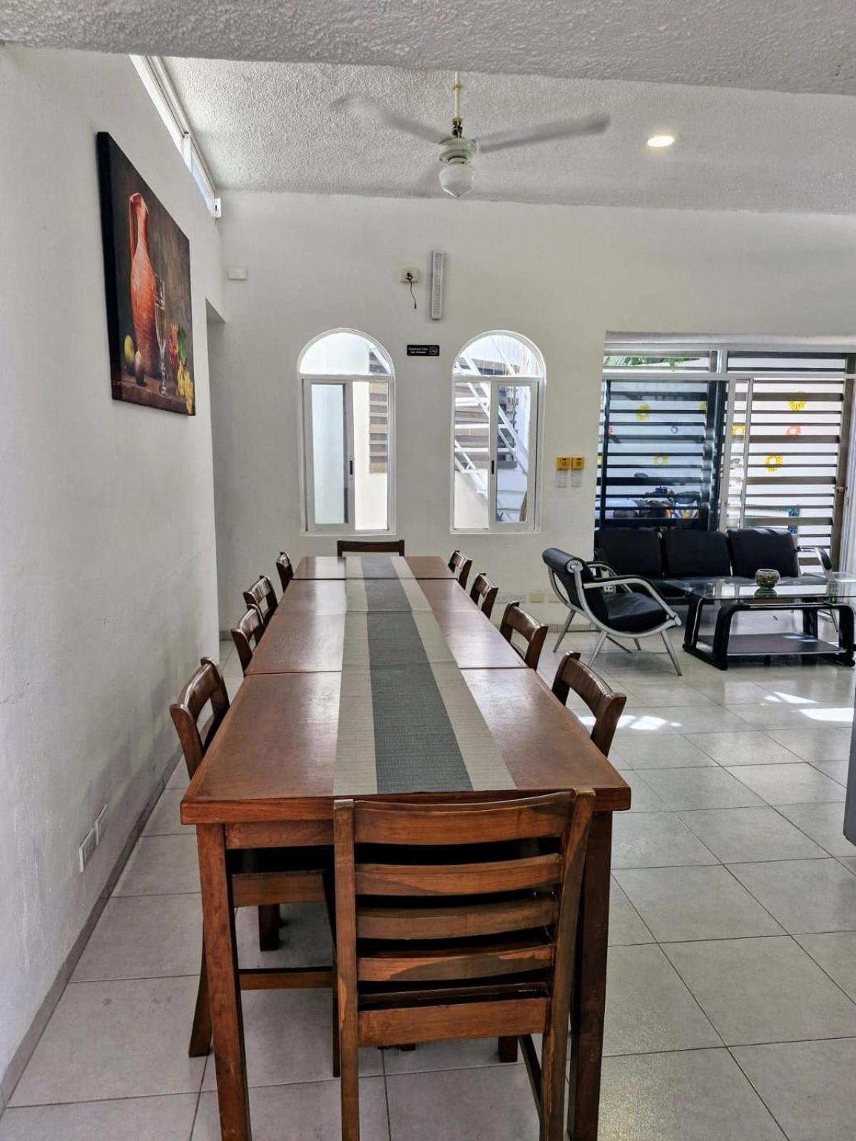 Appartamento Las Margaritas Casa De Huespedes Cancún Esterno foto